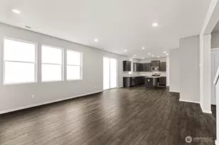 14764 56th Ave Ct E, Puyallup, WA 98375 - Photo 6