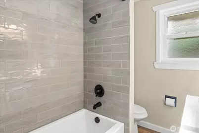 5910 178th Street SW, Lynnwood, WA 98037 - Photo 26