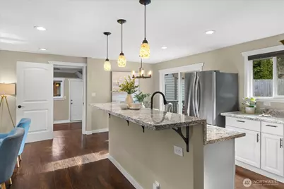 5910 178th Street SW, Lynnwood, WA 98037 - Photo 6