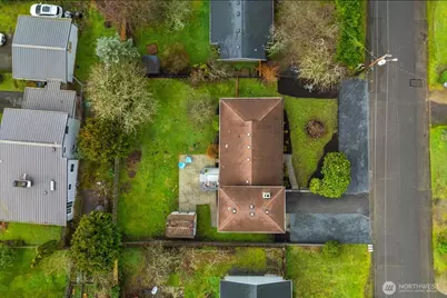 5910 178th Street SW, Lynnwood, WA 98037 - Photo 34