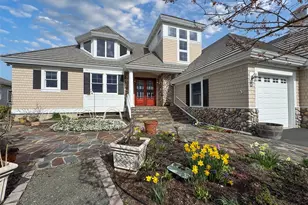 103 E Seashore Ln, Sequim, WA 98382 - Photo 4