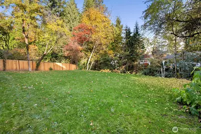 16040 36th Avenue NE, Lake Forest Park, WA 98155 - Photo 36