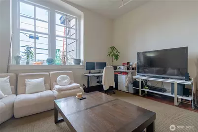 201 Galer Street #223, Seattle, WA 98109 - Photo 2