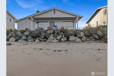 2625 W Beach Road, Oak Harbor, WA 98277 - Photo 6