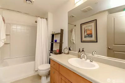 1840 25th Avenue NE #204, Issaquah, WA 98029 - Photo 16