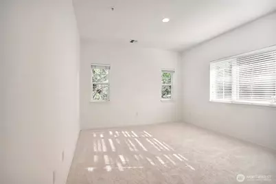 22634 SE 44th Place #2620, Issaquah, WA 98029 - Photo 28