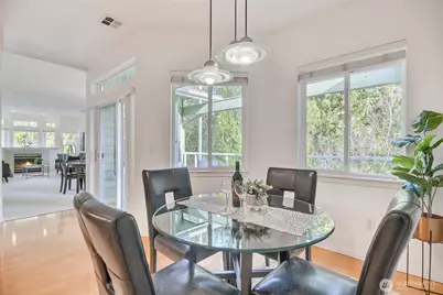 22634 SE 44th Place #2620, Issaquah, WA 98029 - Photo 16