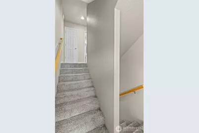 7200 34th Avenue NE, Lacey, WA 98516 - Photo 4