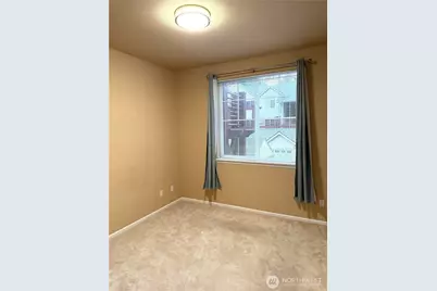 13000 Admiralty Way #B201, Everett, WA 98204 - Photo 12
