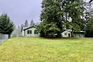 13818 Glenwood Rd SW, Port Orchard, WA 98367 - Photo 4