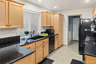 18135 72nd Ave E, Puyallup, WA 98375 - Photo 12