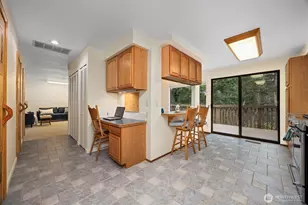 2400 Princeton Ct, Bellingham, WA 98229 - Photo 8