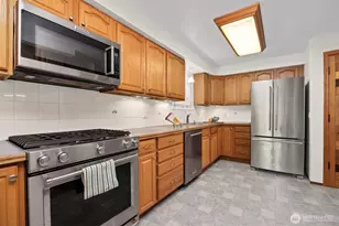 2400 Princeton Ct, Bellingham, WA 98229 - Photo 6