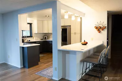 4421 60th Street Ct E, Tacoma, WA 98443 - Photo 6