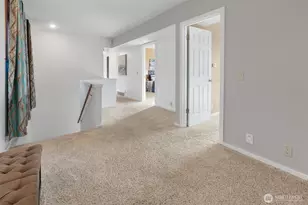 13603 SE 55th Pl, Bellevue, WA 98006 - Photo 24