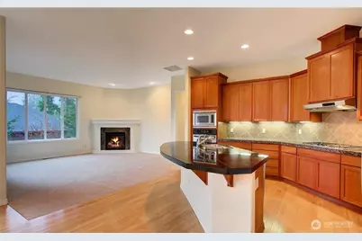 12528 232nd Terrace NE, Redmond, WA 98053 - Photo 2