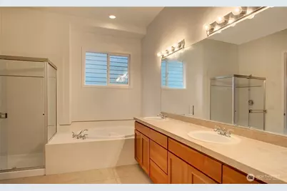 12528 232nd Terrace NE, Redmond, WA 98053 - Photo 12