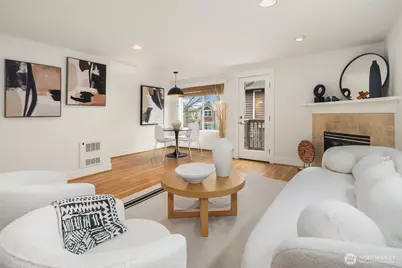 9209 Interlake Avenue N #A, Seattle, WA 98103 - Photo 8