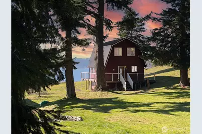 46 G Mukilteo Way, Hat Island, WA 98206 - Photo 2