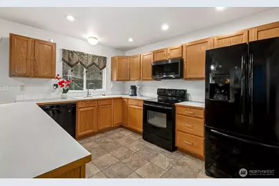 4722 215th Street Ct E, Spanaway, WA 98387 - Photo 8