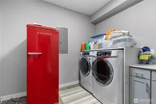 21519 NE 29th St, Sammamish, WA 98074 - Photo 24