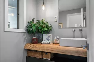 21519 NE 29th St, Sammamish, WA 98074 - Photo 12