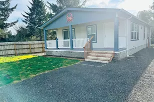 259 Wishkah St SW, Ocean Shores, WA 98569 - Photo 2