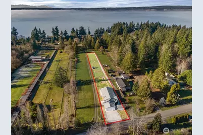 18126 Clarence Avenue, Stanwood, WA 98292 - Photo 2