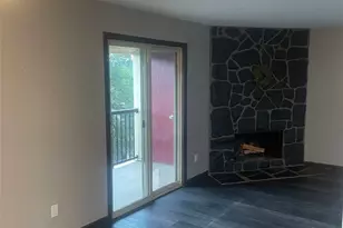 12611 NE 145th Pl, Kirkland, WA 98034 - Photo 4