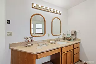 2201 33rd Ave SE, Puyallup, WA 98374 - Photo 16