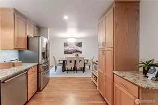 18422 189th Ave NE, Woodinville, WA 98077 - Photo 14