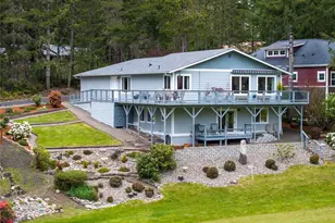 121 E Fir Tree Ln, Union, WA 98592 - Photo 1