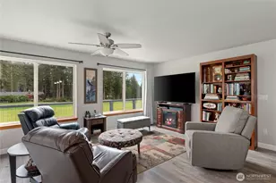 121 E Fir Tree Ln, Union, WA 98592 - Photo 10