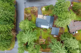 24705 SE 31st Pl, Sammamish, WA 98075 - Photo 30