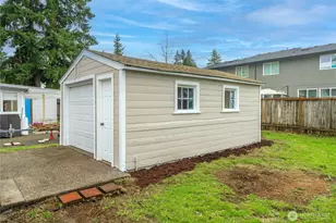 862 116th St S, Tacoma, WA 98444 - Photo 28