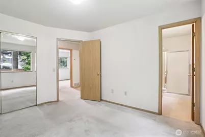 12515 NE 107th Place, Kirkland, WA 98033 - Photo 10