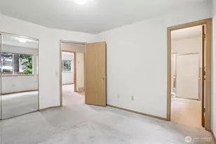 12515 NE 107th Pl, Kirkland, WA 98033 - Photo 10