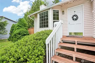 12515 NE 107th Pl, Kirkland, WA 98033 - Photo 2
