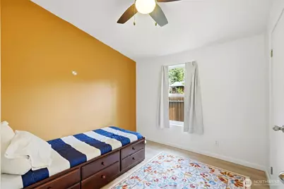 570 Ocean View Drive, Oak Harbor, WA 98277 - Photo 22