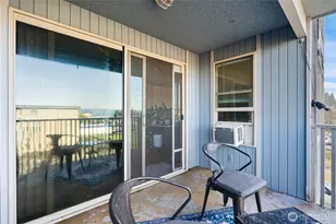 813 S 227th Pl, Des Moines, WA 98198 - Photo 14