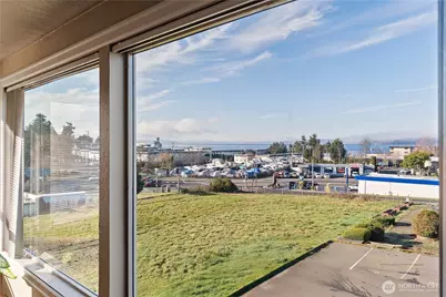 813 S 227th Place #5, Des Moines, WA 98198 - Photo 6