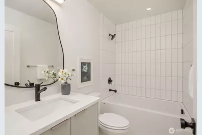 1615 N 50th Street #B, Seattle, WA 98103 - Photo 8