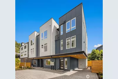 1615 N 50th Street #B, Seattle, WA 98103 - Photo 2