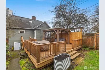 1301 Oakes Avenue, Everett, WA 98201 - Photo 32