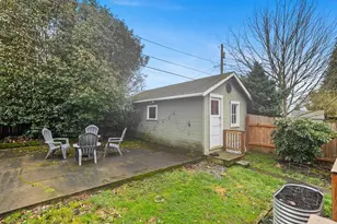1301 Oakes Ave, Everett, WA 98201 - Photo 34