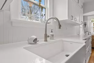 1301 Oakes Ave, Everett, WA 98201 - Photo 16