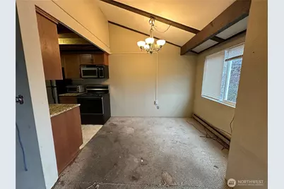 15210 Macadam Road S #D301, Tukwila, WA 98188 - Photo 4