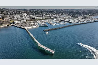 22222 Dock Avenue S #1B, Des Moines, WA 98198 - Photo 2