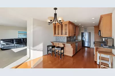 22222 Dock Avenue S #1B, Des Moines, WA 98198 - Photo 10