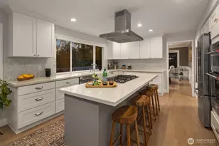 11721 NE 41st St, Kirkland, WA 98033 - Photo 12